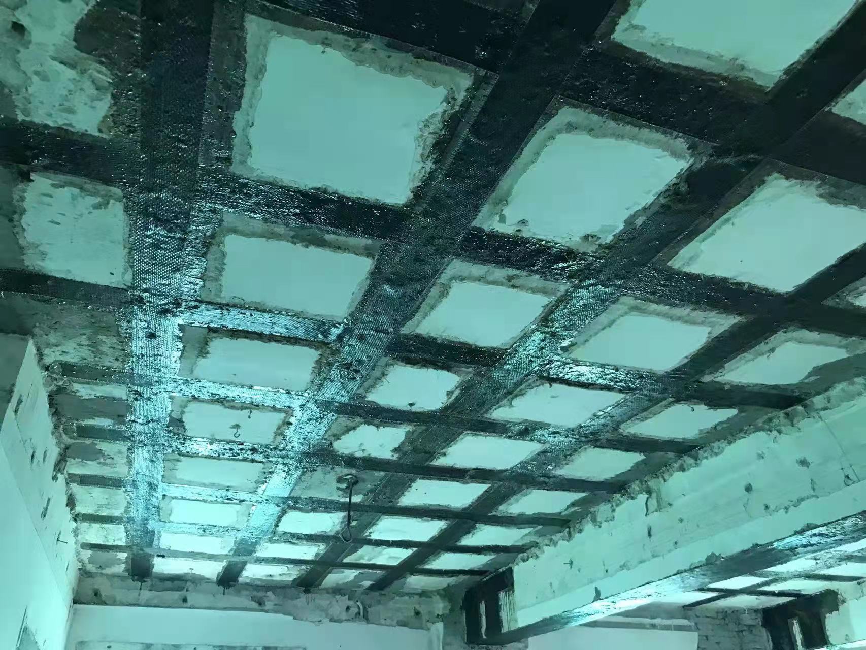 九寨沟粘碳纤维布施工工艺